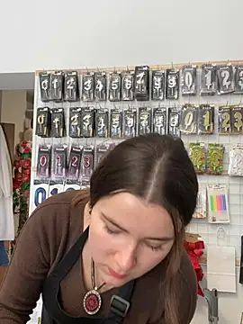 mewKate online show from 04/21/26, 11:06