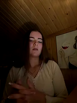 mewKate online show from 10/21/25, 05:56