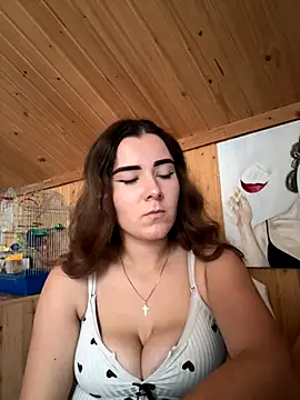 mewKate online show from 11/03/25, 01:58