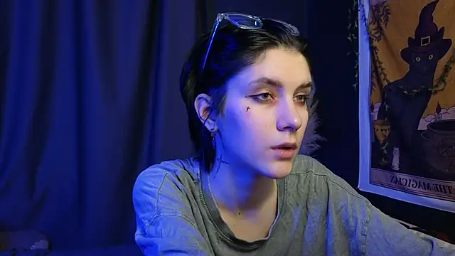 Snapshot of Hyeon_Jin chatting on 01/29/25, 01:16 Hyeon Jin online show from 01/29/25, 01:16