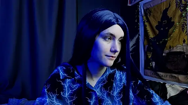 Snapshot of Hyeon_Jin chatting on 02/09/25, 12:06 Hyeon Jin online show from 02/09/25, 12:06