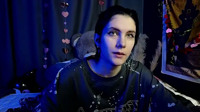 Snapshot of Hyeon_Jin chatting on 02/21/25, 03:45 Hyeon Jin online show from 02/21/25, 03:45