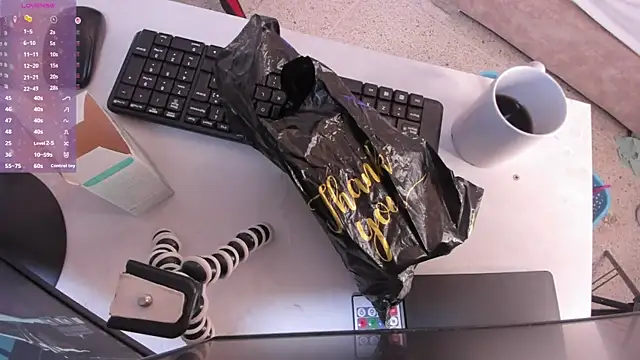 TylerBloom online show from 12/22/25, 01:55