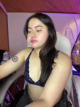 Camila pinkk online show from 06/10/26, 01:56