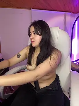 Camila pinkk online show from 03/20/26, 01:56