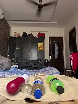 bottomssr online show from 02/24/26, 04:24