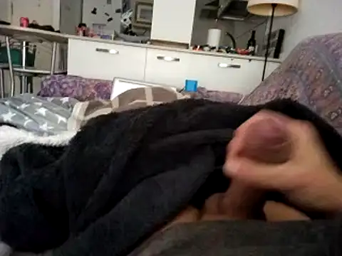 Snapshot of Gaditannus40 chatting on 01/25/25, 02:58 Gaditannus40 online show from 01/25/25, 02:58