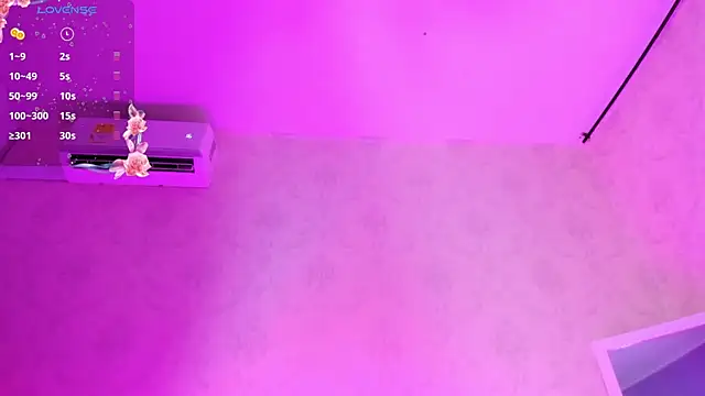 NAHIARA LEE online show from 11/21/25, 12:04