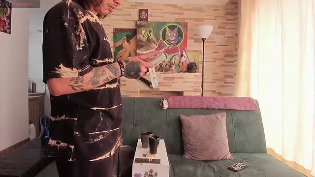 shamelesss  online show from 01/10/26, 07:42