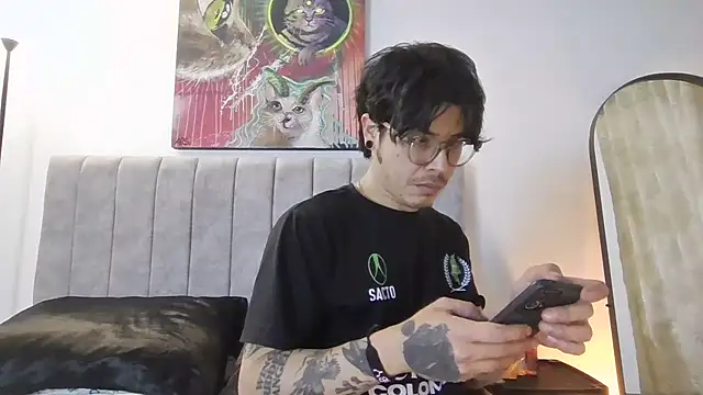 Snapshot of shamelesss_ chatting on 07/14/26, 12:10 shamelesss online show from 07/14/26, 12:10