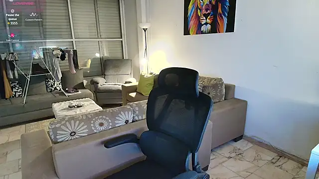 Snapshot of todddantes25 chatting on 02/14/26, 03:51 todddantes25 online show from 02/14/26, 03:51