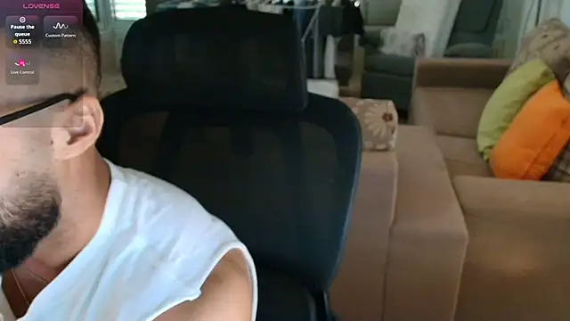 todddantes25 online show from 04/18/26, 04:59