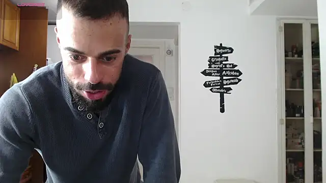 Snapshot of todddantes25 chatting on 03/08/25, 02:30 todddantes25 online show from 03/08/25, 02:30