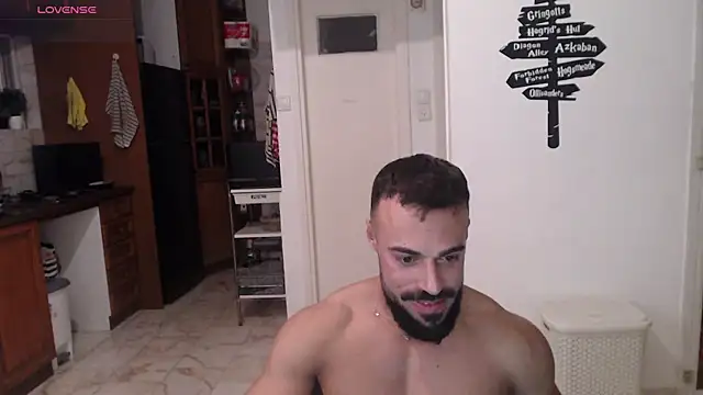 Snapshot of todddantes25 chatting on 01/31/25, 11:24 todddantes25 online show from 01/31/25, 11:24