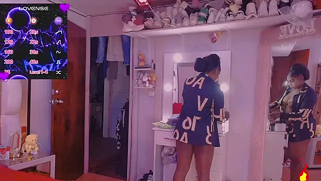 Snapshot of Aliana_Ross chatting on 09/10/25, 08:24 Aliana Ross online show from 09/10/25, 08:24