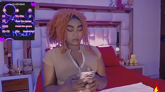 Snapshot of Aliana_Ross chatting on 09/24/25, 08:21 Aliana Ross online show from 09/24/25, 08:21