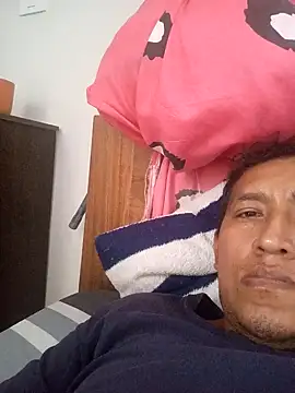 Elpeque x40 online show from 01/17/25, 06:33