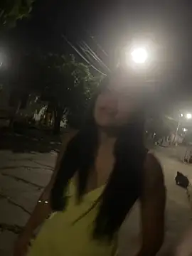 Snapshot of the_queen_of_street chatting on 03/13/25, 04:38 the queen of street online show from 03/13/25, 04:38