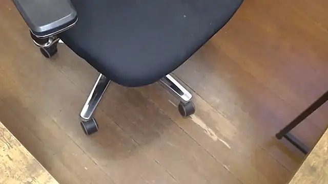 marcof8in online show from 12/04/25, 11:53