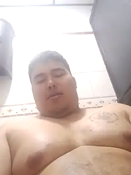 parejanuevahoff online show from 11/28/25, 03:23