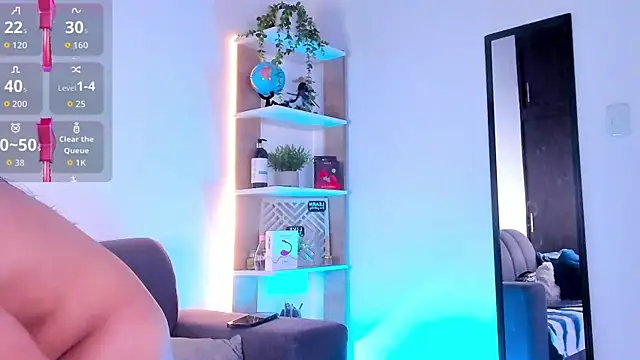 Snapshot of Yorkeidys1 chatting on 04/15/26, 12:10 Yorkeidys1 online show from 04/15/26, 12:10