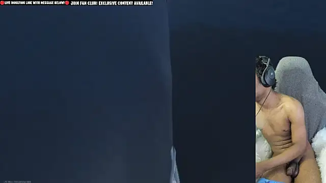 Snapshot of lovemirgaming chatting on 03/18/25, 05:56 lovemirgaming online show from 03/18/25, 05:56