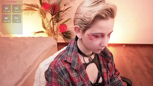 Aurora First online show from 02/08/25, 03:00