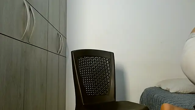 Snapshot of lonelydick2002 chatting on 10/29/25, 10:25 lonelydick2002 online show from 10/29/25, 10:25