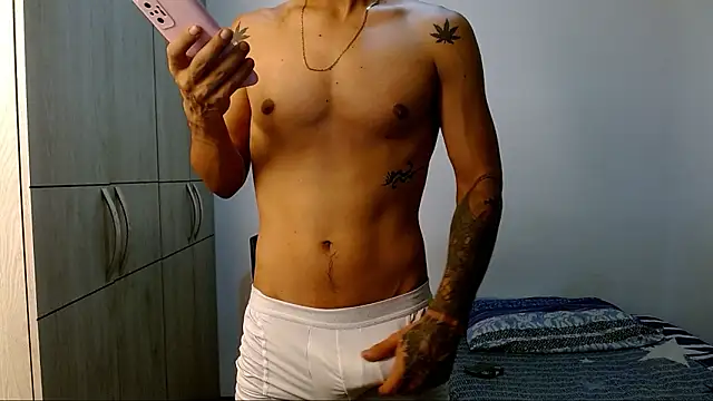 lonelydick2002 online show from 02/22/26, 11:28