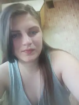 Lauren Amabel online show from 04/28/26, 04:33