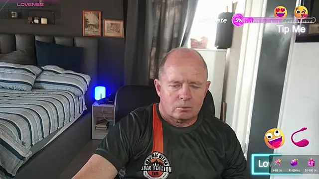 boeslaboes1 online show from 09/21/25, 05:45