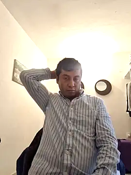 Snapshot of ricgove chatting on 01/06/25, 12:27 ricgove online show from 01/06/25, 12:27