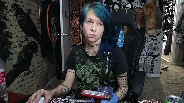 trashbrat online show from 11/20/25, 12:17