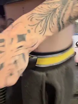 trashbrat online show from 04/05/26, 10:49