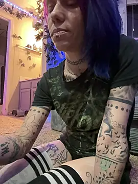 trashbrat online show from 05/13/26, 08:21