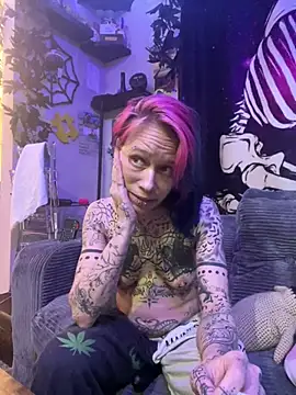 trashbrat online show from 04/28/26, 02:27