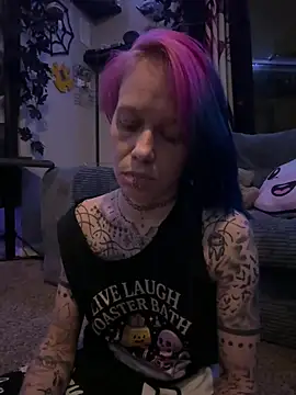 trashbrat online show from 04/08/26, 09:11