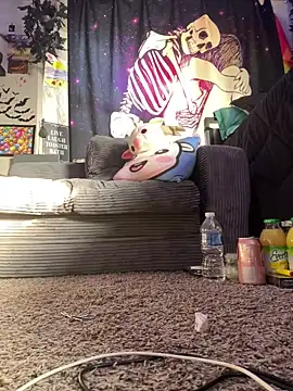 trashbrat online show from 04/29/26, 11:00