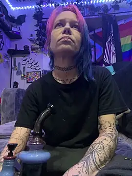trashbrat online show from 05/07/26, 01:32