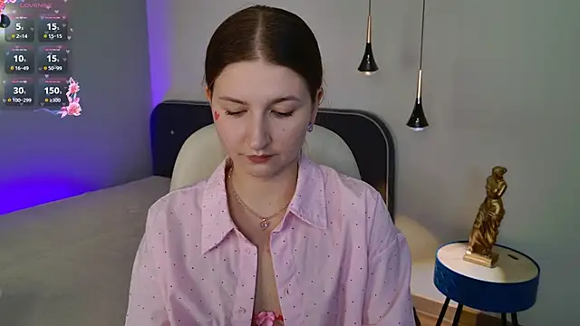 Katty Bacchus online show from 02/14/25, 02:23