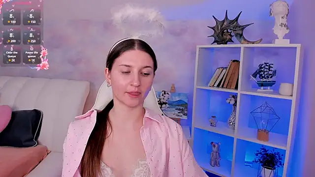 Katty Bacchus online show from 02/06/25, 07:51