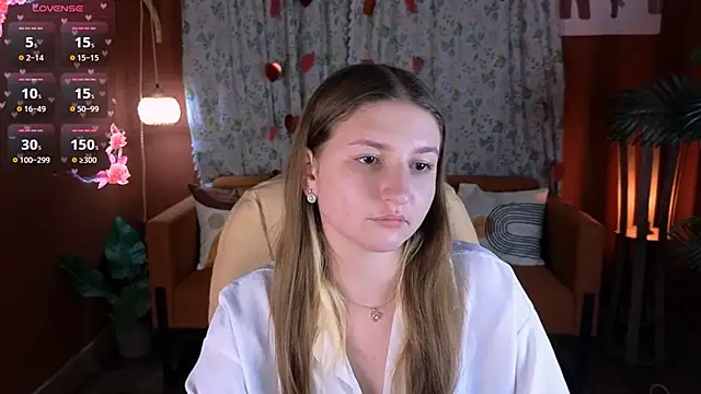 Katty Bacchus online show from 02/17/25, 05:23