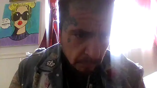 Snapshot of justthetip4209 chatting on 05/22/26, 05:33 justthetip4209 online show from 05/22/26, 05:33