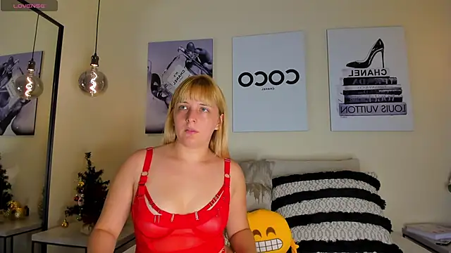 Blue Angell online show from 12/13/25, 11:00