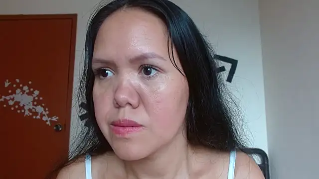 Snapshot of marilynbeautifullyhairy chatting on 02/22/25, 01:57 marilynbeautifullyhairy online show from 02/22/25, 01:57