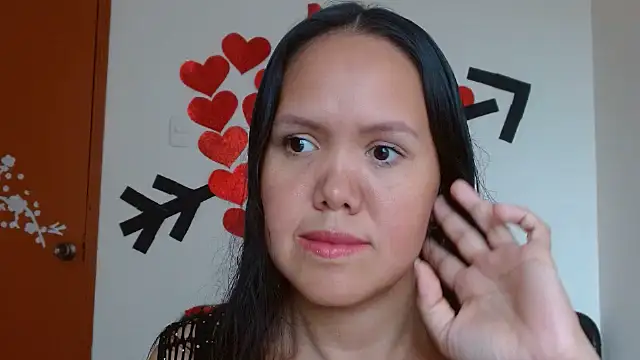 Snapshot of marilynbeautifullyhairy chatting on 02/20/25, 04:58 marilynbeautifullyhairy online show from 02/20/25, 04:58