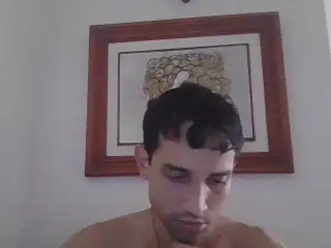 Snapshot of jovenvergonguapo09 chatting on 04/16/26, 08:09 jovenvergonguapo09 online show from 04/16/26, 08:09