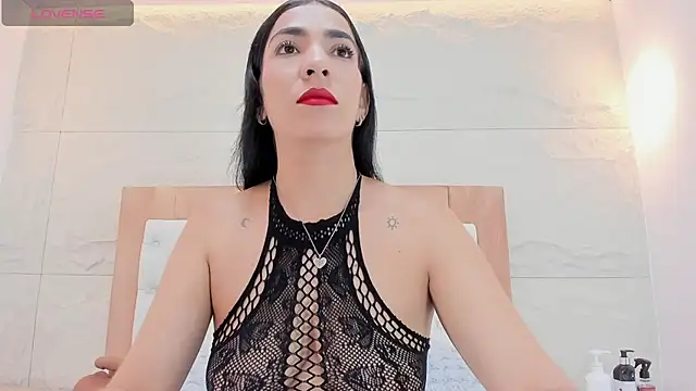Snapshot of FLEURGRECO chatting on 06/20/26, 12:21 FLEURGRECO online show from 06/20/26, 12:21