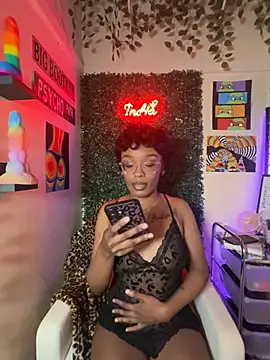 idaaloveexx online show from 05/01/26, 01:05