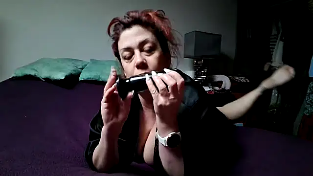 sweetinside  online show from 02/10/25, 02:05